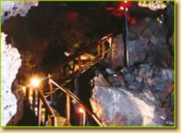 Today learning Spanish, in the evening you explore the caves of villarrica Vulcano - learning Spanish at Language Pucon.